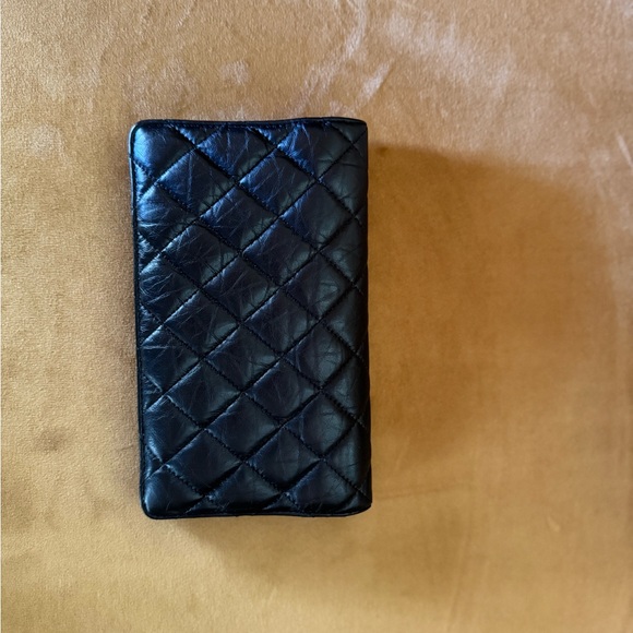 Authentic Chanel black quilted wallet - Picture 2 of 4